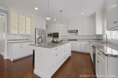 812 E Indiana St, Wheaton, IL 60187 photo 8
