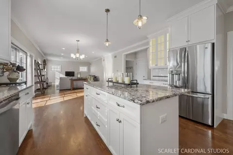 812 E Indiana St, Wheaton, IL 60187 photo 7