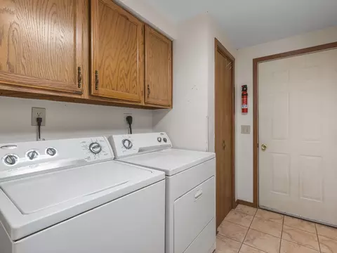 1092 Winborne St, Davis, IL 61019 photo 11