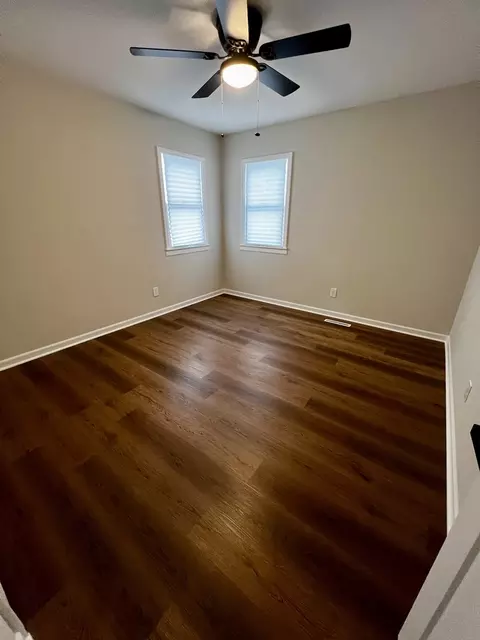 Bedroom - 4611 Prairie Ave, Mchenry, IL 60050 photo 2 of 2