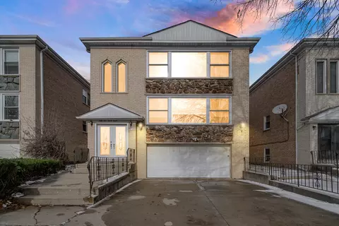 5138 Carol St, Skokie, IL 60077
