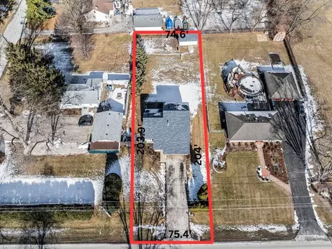 View/Area - 2260 South St, Elgin, IL 60123 photo 1 of 5