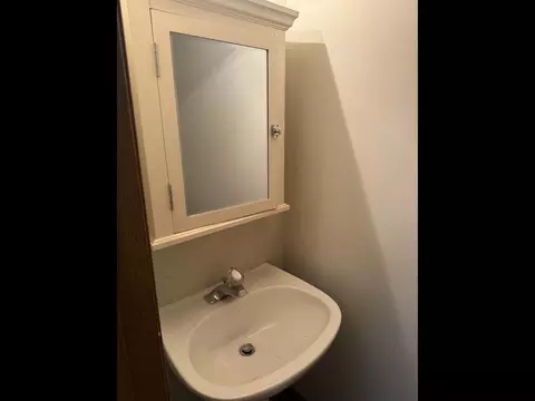 Bath - 1009 Symphony Dr, Aurora, IL 60504 photo 1 of 3