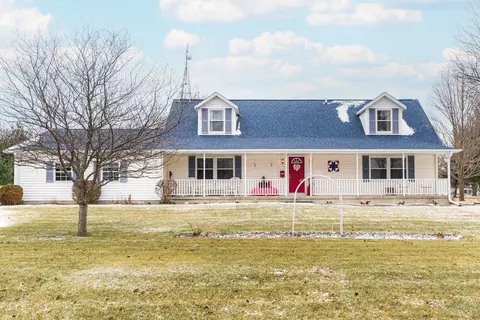 10652 W Birdie Ct, Polo, IL 61064