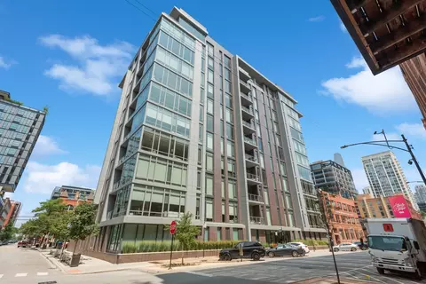 360 W Erie St #6C, Chicago, IL 60654