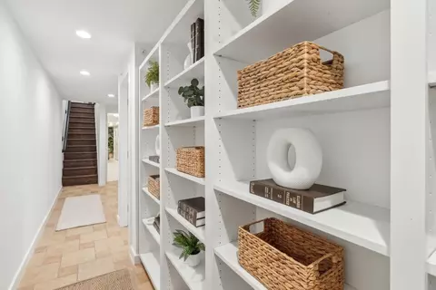 Entry Way - 45 E Division St, Chicago, IL 60610 photo 2 of 3