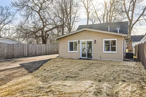 Exterior - 2138 Root St, Crest Hill, IL 60403 photo 4 of 4