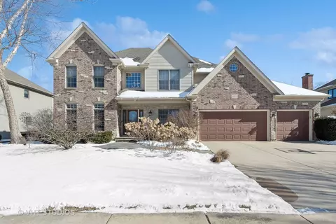 3604 Junebreeze Ln, Naperville, IL 60564