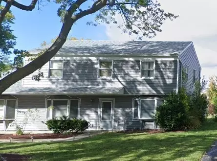 173 Queenswood Rd, Bolingbrook, IL 60440