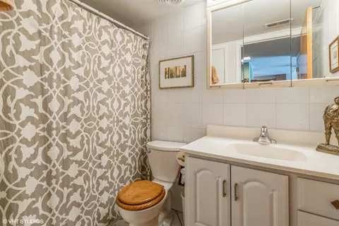127 N Wolf Rd #54B, Wheeling, IL 60090 photo 9