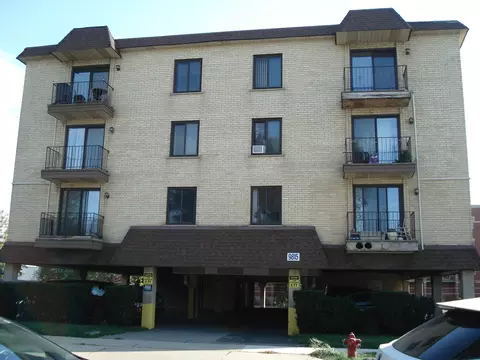 9815 Lawrence Ct #3E, Schiller Park, IL 60176