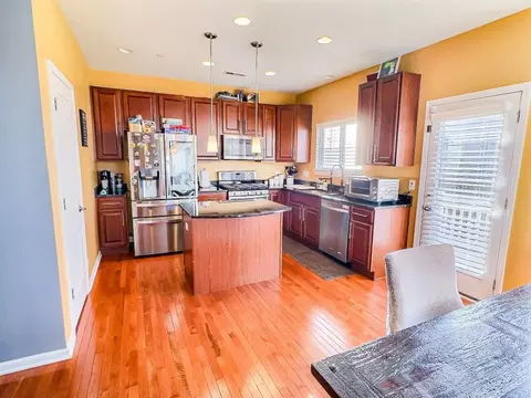 Kitchen - 2120 Dauntless Dr, Glenview, IL 60026 photo 1 of 1
