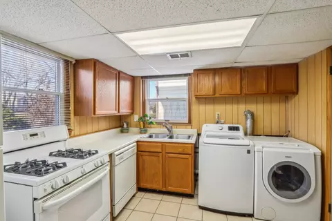 Other - 1925 Briarcliffe Blvd, Wheaton, IL 60189 photo 9 of 9