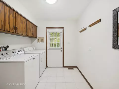 Other - 1035 Evergreen Cir, Olympia Fields, IL 60461 photo 3 of 9