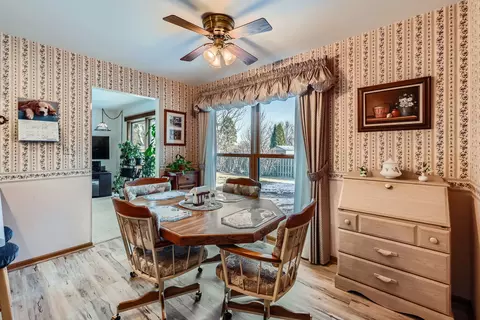 620 Morningside Pt, Elgin, IL 60123 photo 13