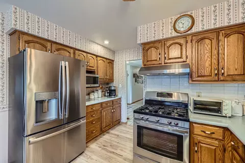 620 Morningside Pt, Elgin, IL 60123 photo 11