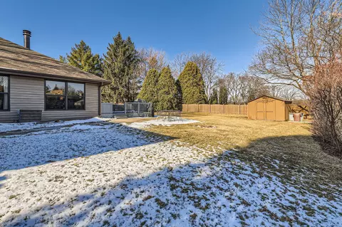 620 Morningside Pt, Elgin, IL 60123 photo 30