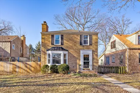 8224 Karlov Ave, Skokie, IL 60076