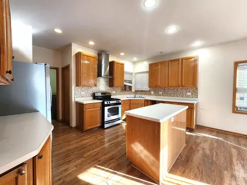Kitchen - 215 N Airlite St, Elgin, IL 60123 photo 3 of 3