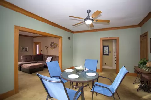 223 Elm St, Elgin, IL 60123 photo 13