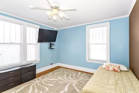 223 Elm St, Elgin, IL 60123 photo 25