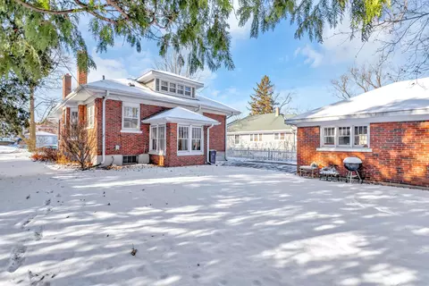 223 Elm St, Elgin, IL 60123 photo 41