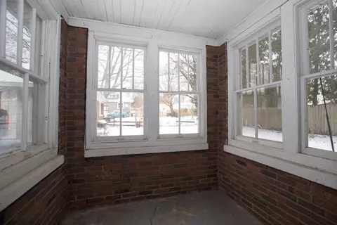 223 Elm St, Elgin, IL 60123 photo 40