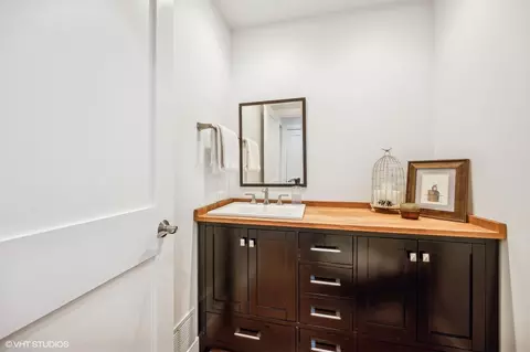 Bath - 1808 Wildberry Dr #E, Glenview, IL 60025 photo 1 of 3