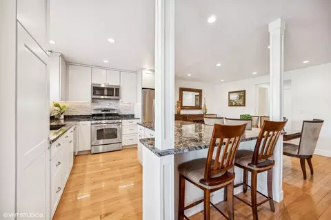 Kitchen - 1808 Wildberry Dr #E, Glenview, IL 60025 photo 1 of 2