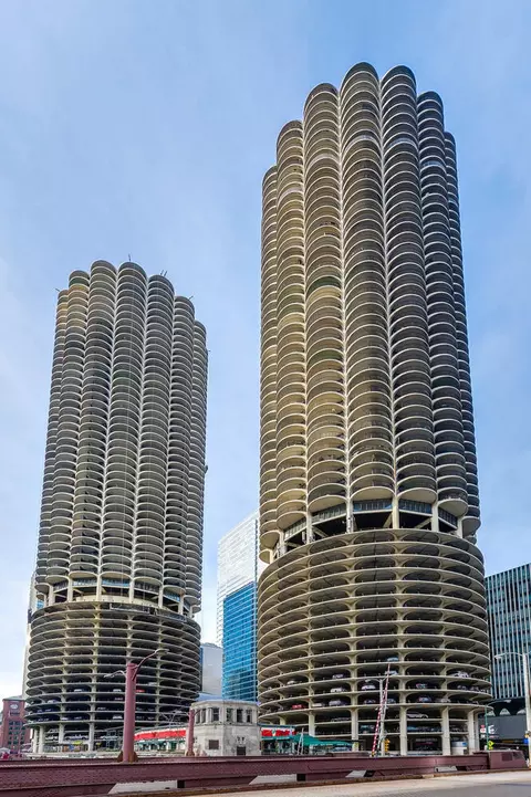 300 N State St #4105, Chicago, IL 60654