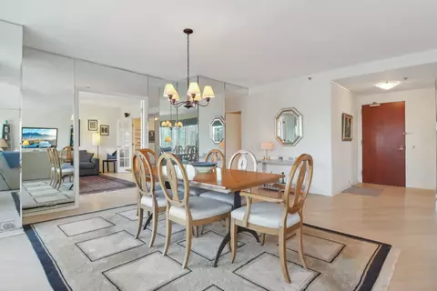 Dining - 100 E Huron St #3601, Chicago, IL 60611 photo 2 of 2