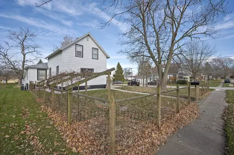524 E 6th St, Minonk, IL 61760 photo 3