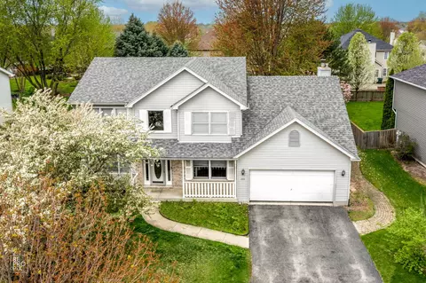 235 Isleview Dr, Oswego, IL 60543