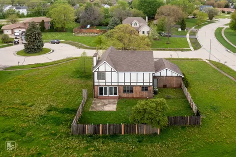 13200 Paula Ct, Plainfield, IL 60585 photo 4