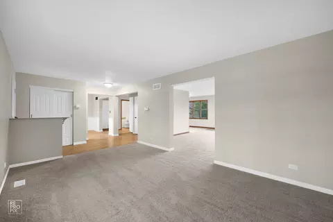 13200 Paula Ct, Plainfield, IL 60585 photo 9
