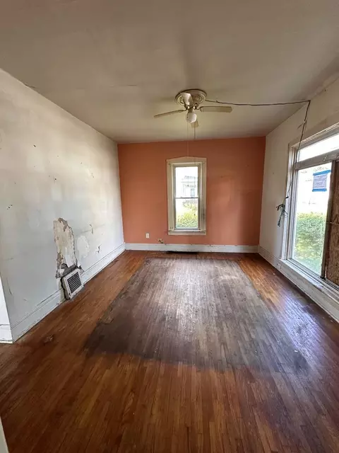 495 S 5th Ave, Kankakee, IL 60901 photo 5