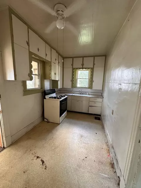 495 S 5th Ave, Kankakee, IL 60901 photo 7