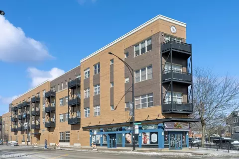 2915 N Clybourn Ave #417, Chicago, IL 60618