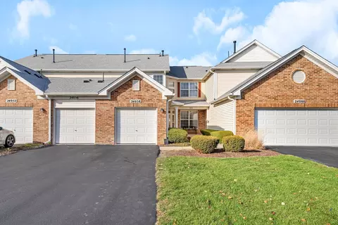 24058 Pear Tree Cir, Plainfield, IL 60585 photo 2