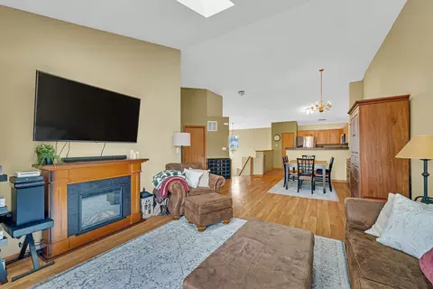 24058 Pear Tree Cir, Plainfield, IL 60585 photo 9