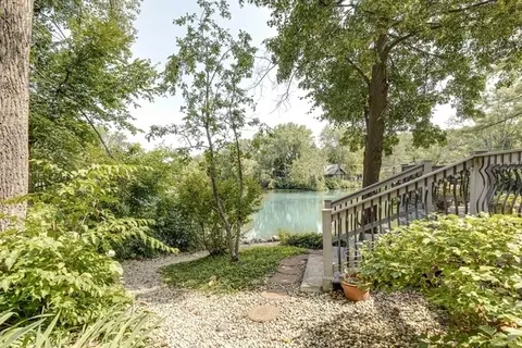 Exterior - 3 Chicory Ln, Riverwoods, IL 60015 photo 2 of 4