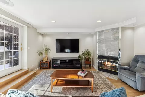 731 S Racine Ave #B, Chicago, IL 60607 photo 4