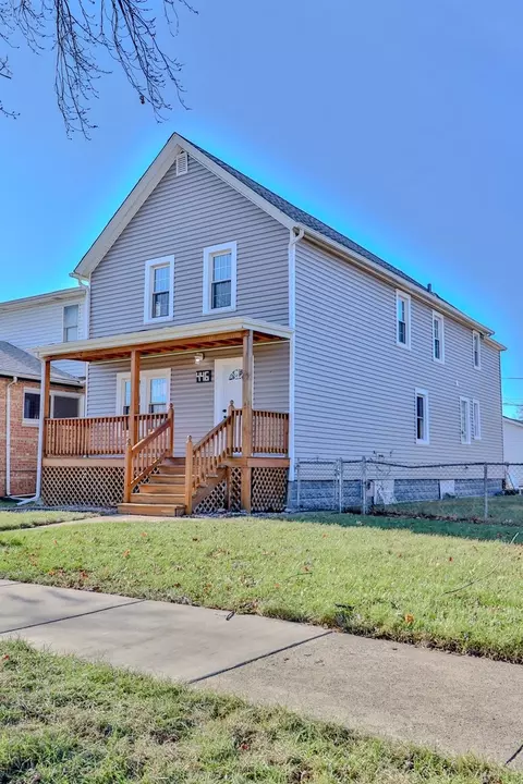 446 Rice Ave, Bellwood, IL 60104