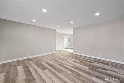 7043 Dover St, Bridgeview, IL 60455 photo 10