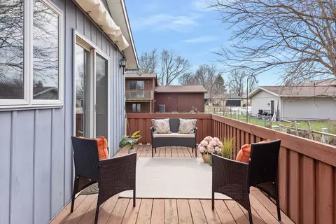 2804 Mockingbird Ln, Bloomington, IL 61704 photo 34