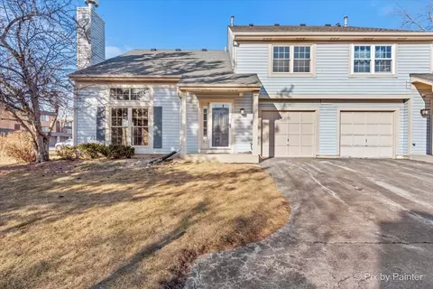 1104 N Knollwood Dr, Palatine, IL 60067