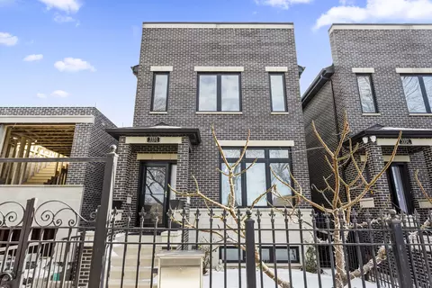 3353 S Racine Ave, Chicago, IL 60608