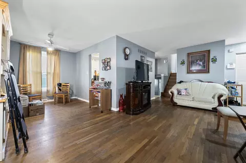 3301 Hazel Ln, Hazel Crest, IL 60429 photo 3