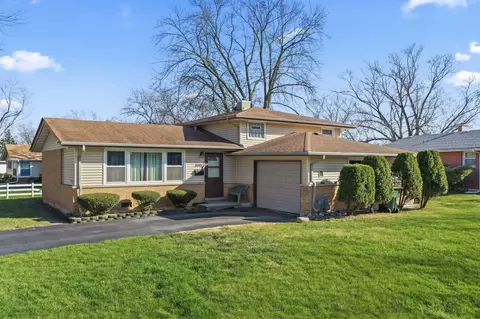 3301 Hazel Ln, Hazel Crest, IL 60429