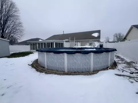 901 Vanlaningham Dr, Mattoon, IL 61938 photo 38